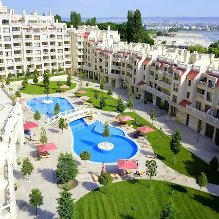 саут на плажа - South On The Apartment Varna