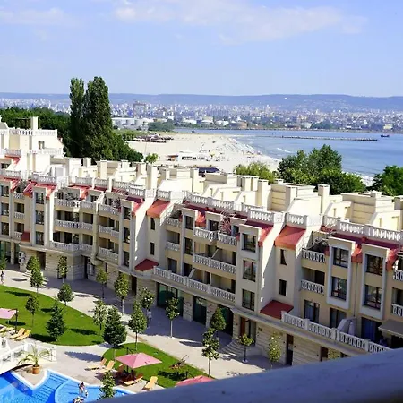 саут на плажа - South On The Varna